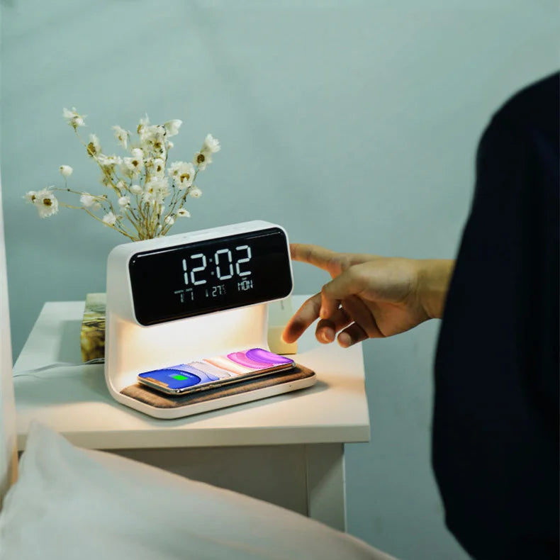 New Trend Bedroom Table Desk Led Lamp Night Light Digital Alarm Clock QI Universal Wireless Charger for iPhone Samsung